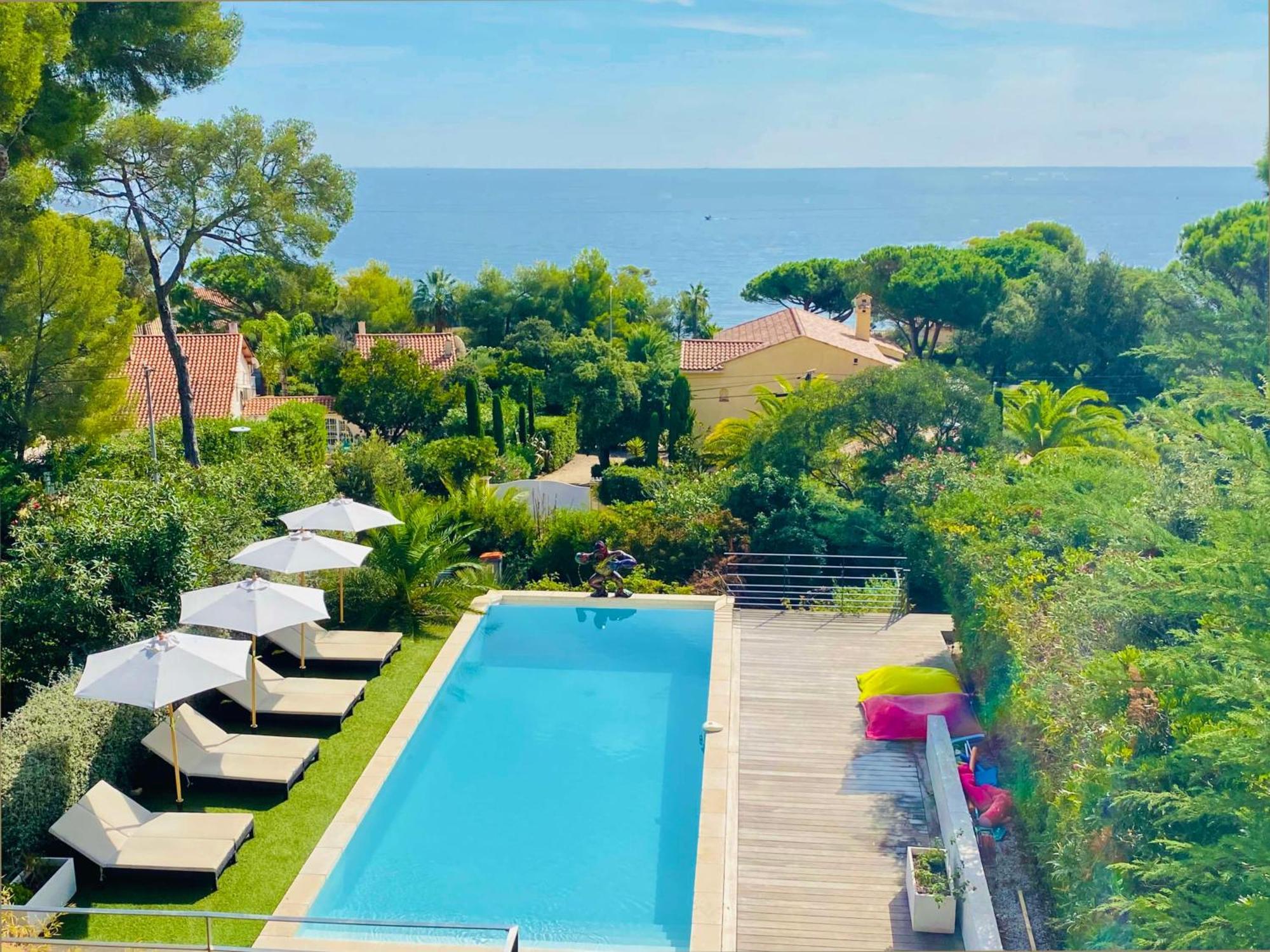 Villa Mediterranea เลอิสซ็องเบรอ ภายนอก รูปภาพ