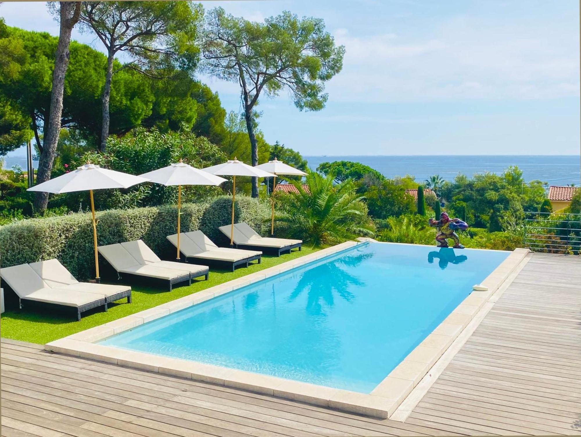 Villa Mediterranea เลอิสซ็องเบรอ ภายนอก รูปภาพ